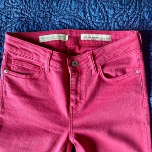 Pilcro Jeans Fuschia Mid Rise